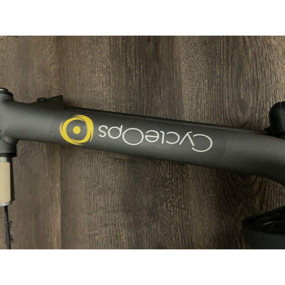 CycleOps Fluid2 Trainer - Picture 8 of 11